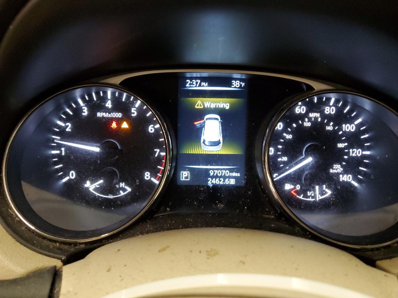 2015 Nissan Rogue - Image 9