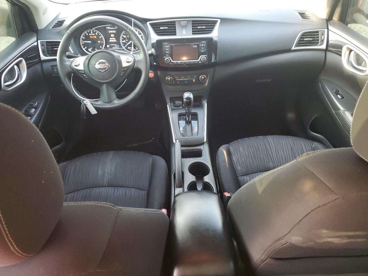 2016 Nissan Sentra - Image 8