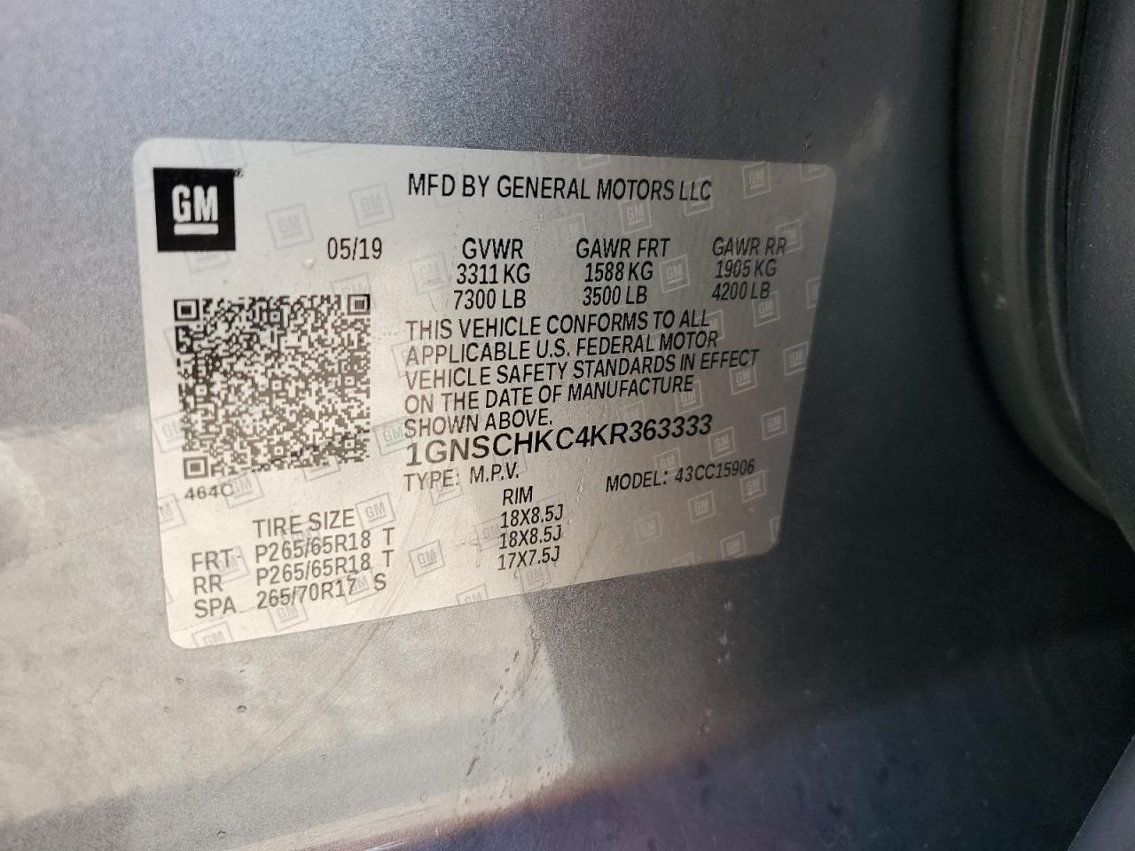 2019 Chevrolet Suburban - Image 14