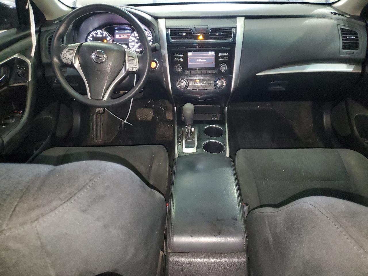 2015 Nissan Altima - Image 8