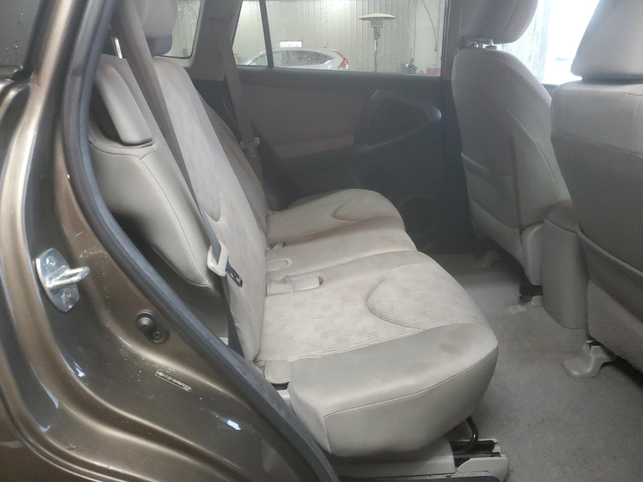 2011 Toyota RAV 4 - Image 11