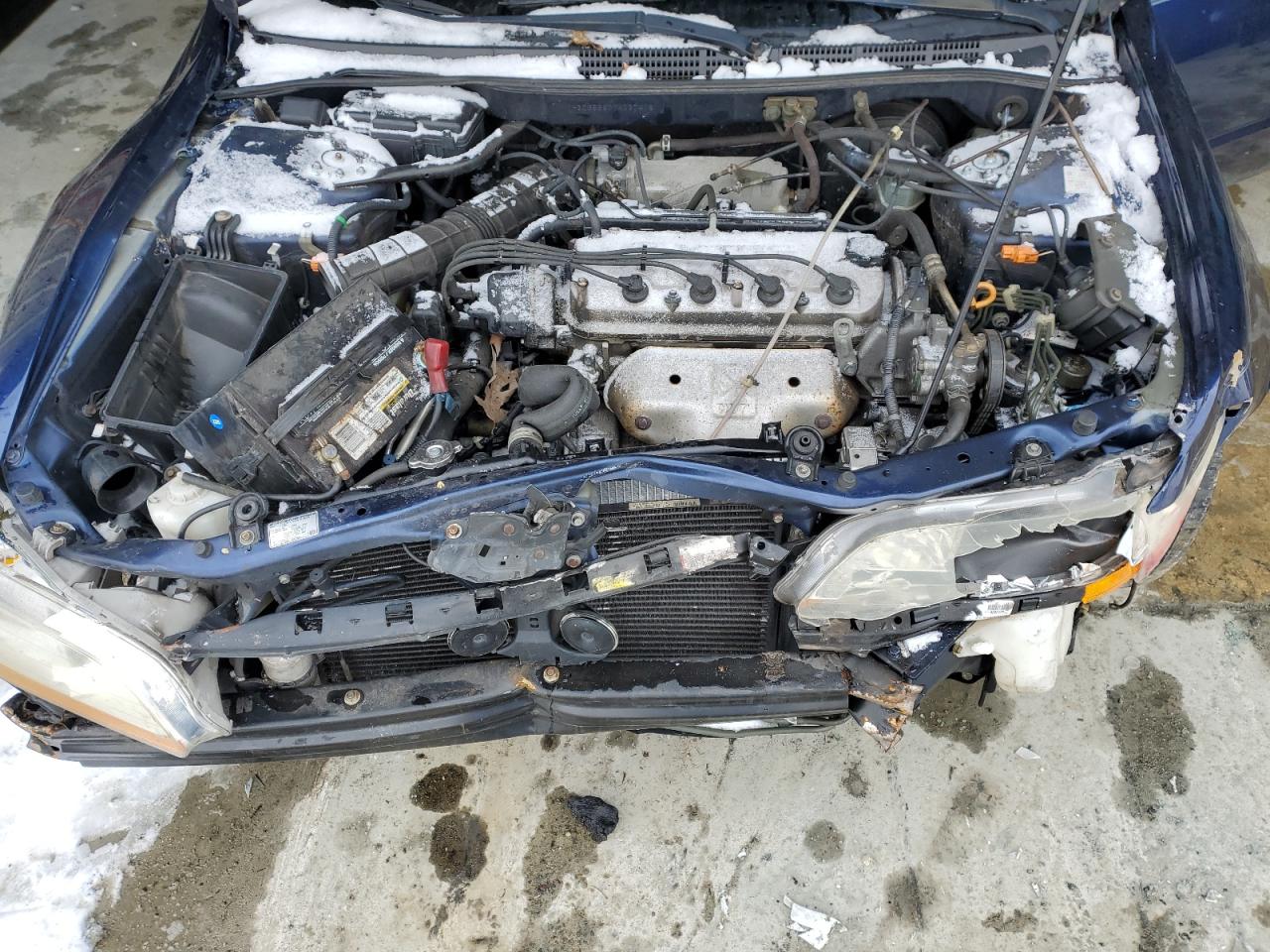 2001 Honda Accord - Image 13