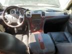 2010 Cadillac Escalade Luxury продається в Kansas City, KS - Rear End