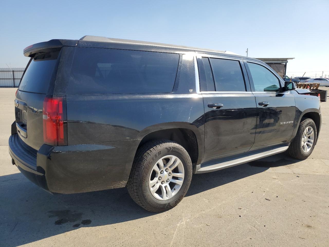 2016 Chevrolet Suburban - Image 3