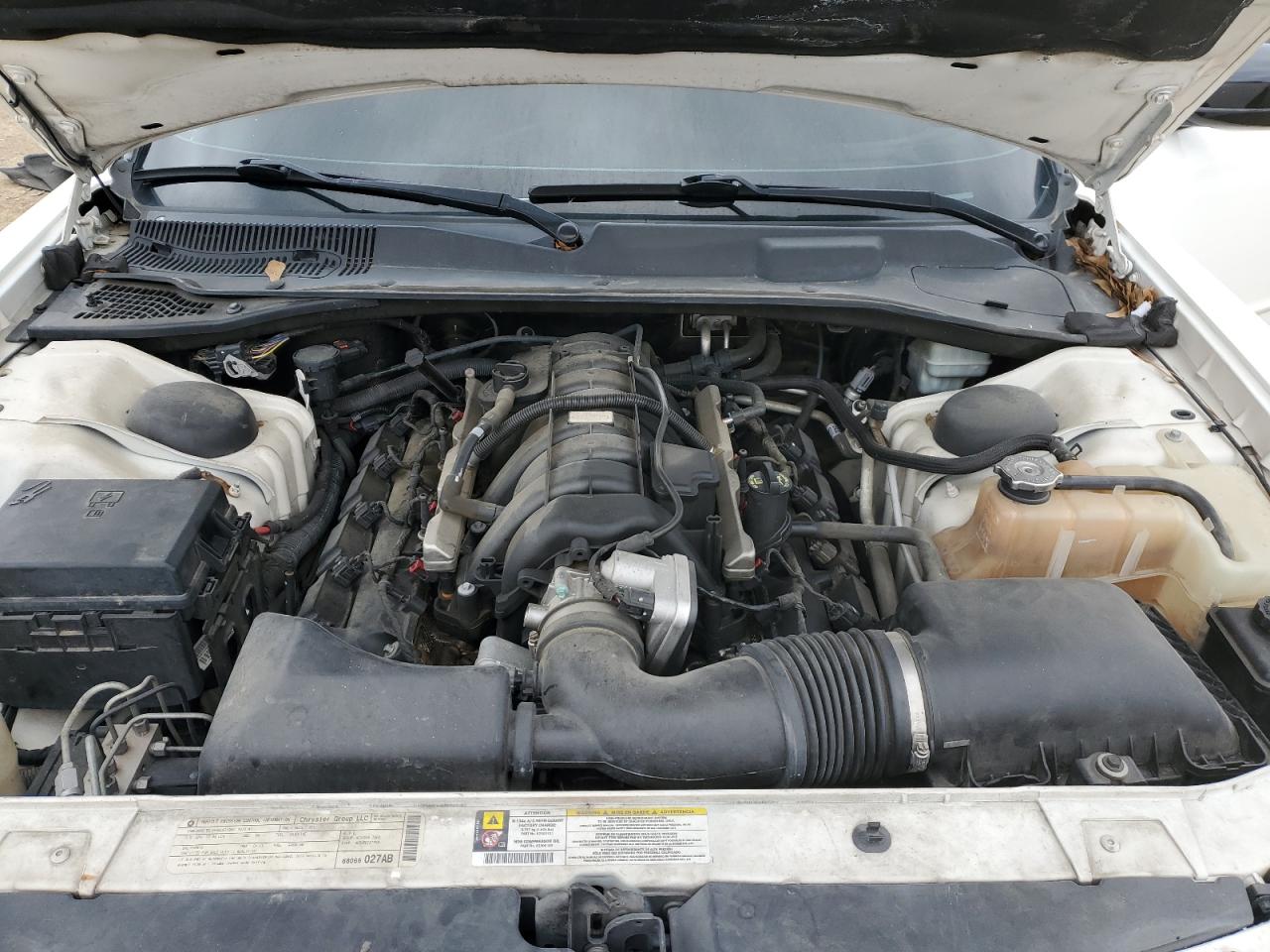 2010 Dodge Charger - Image 12