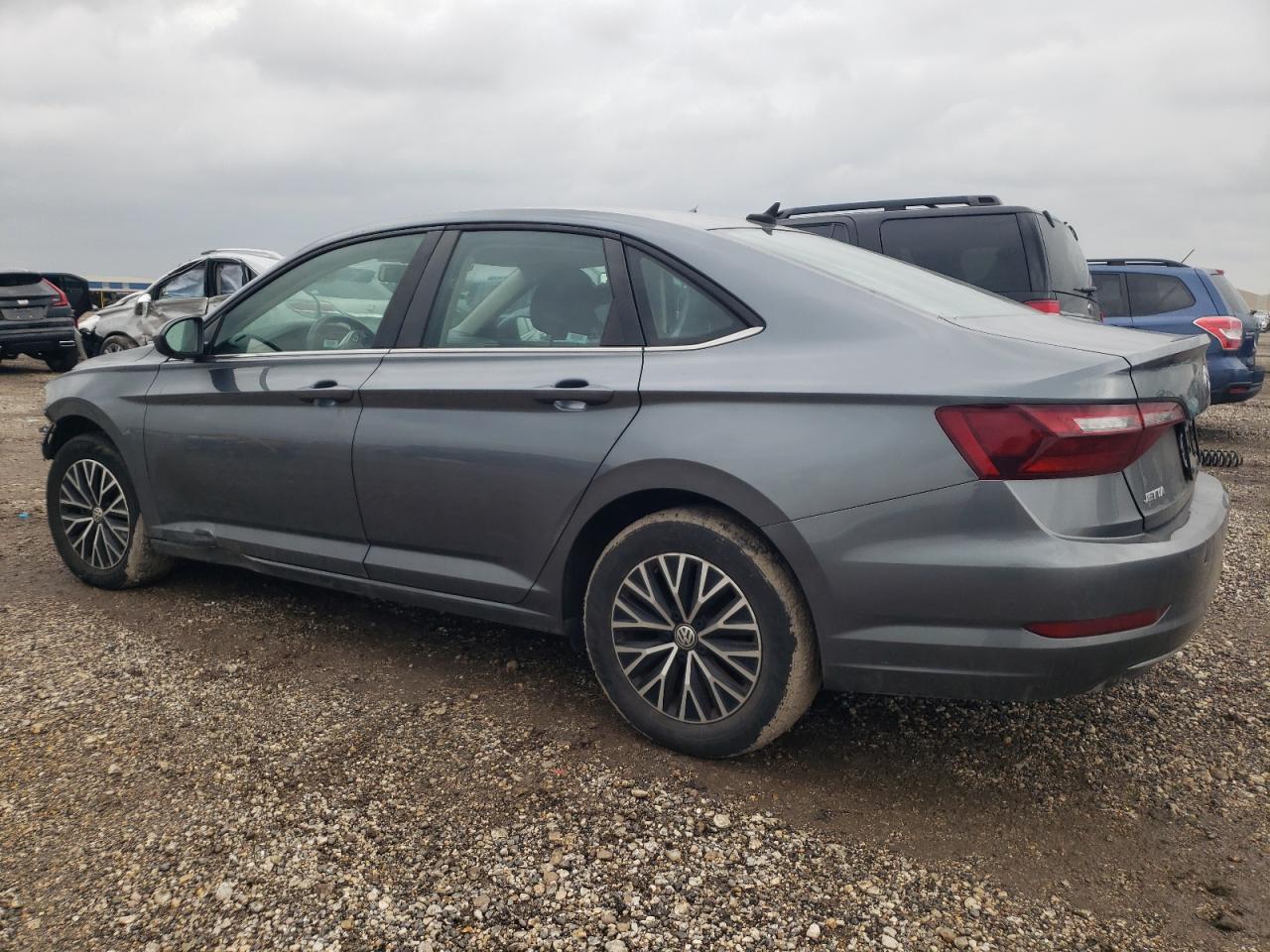2021 Volkswagen Jetta - Image 2