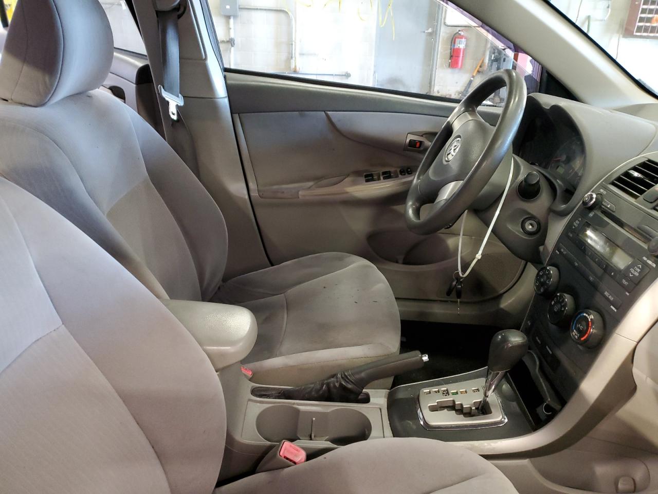 2010 Toyota Corolla - Image 7