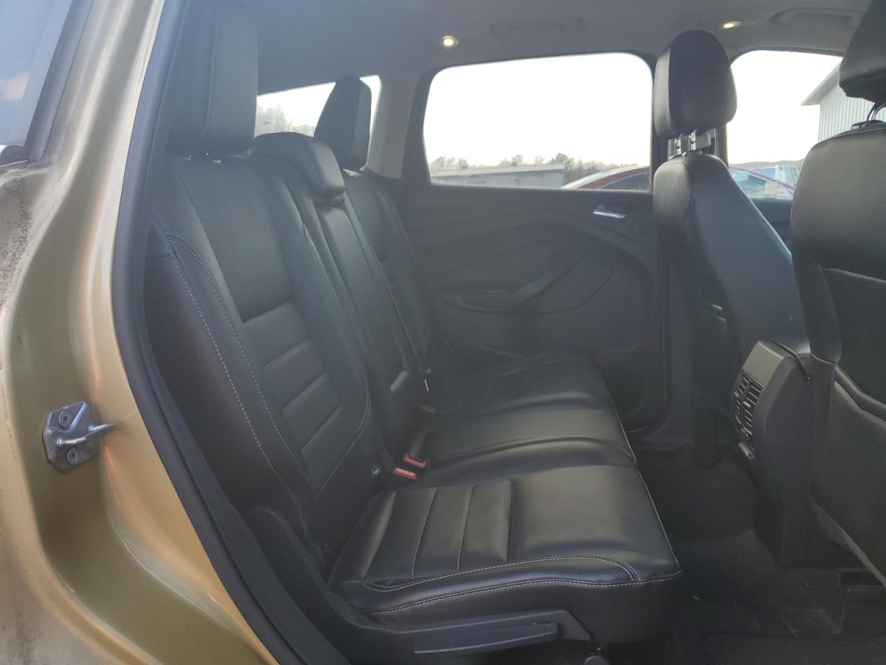 2014 Ford Escape - Image 11