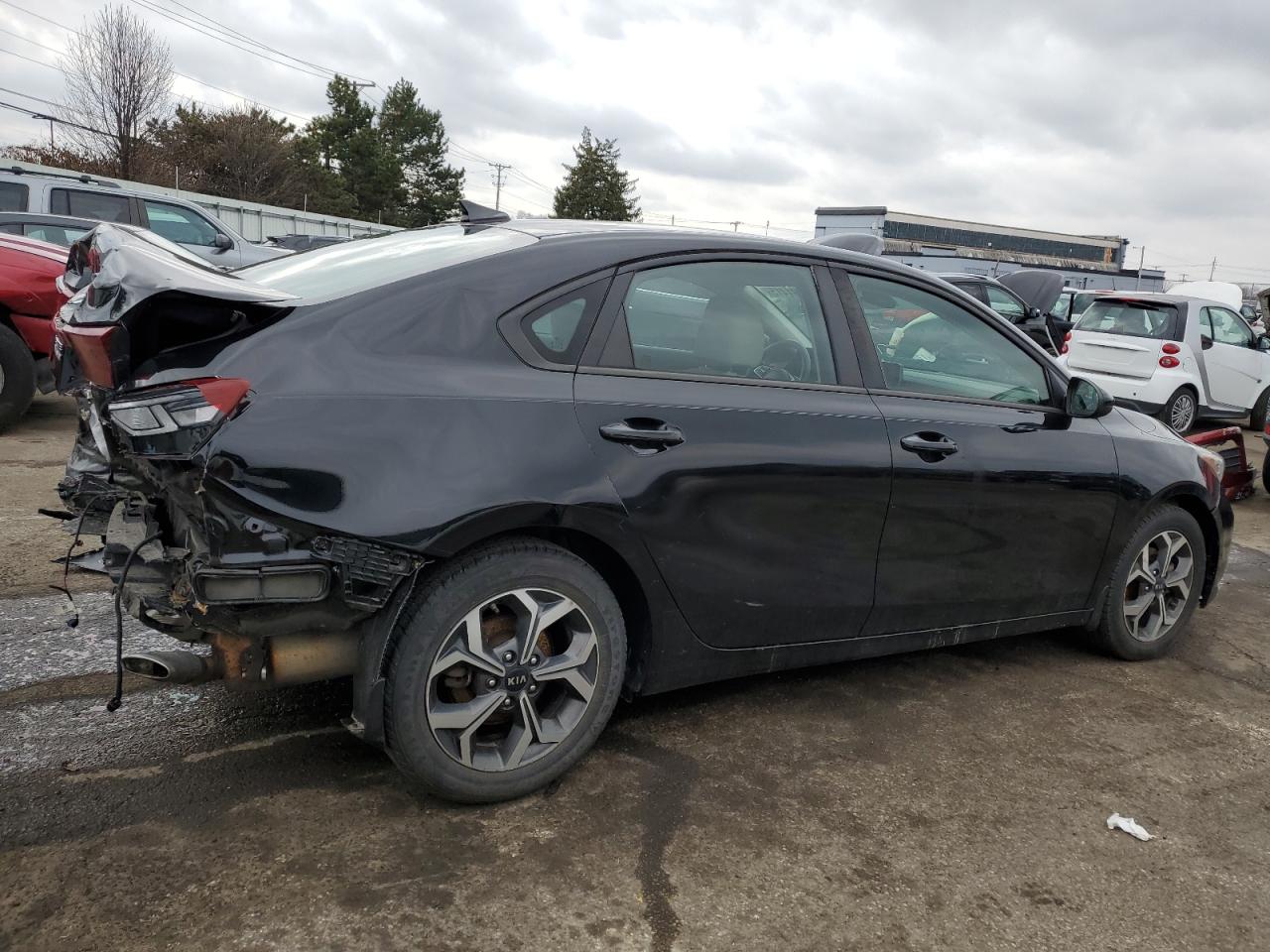 2019 Kia Forte - Image 3