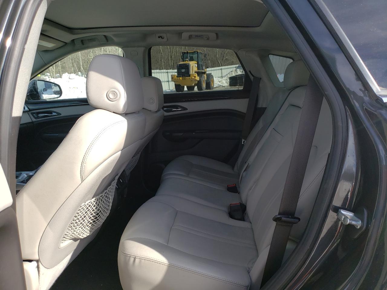 2016 Cadillac SRX - Image 12