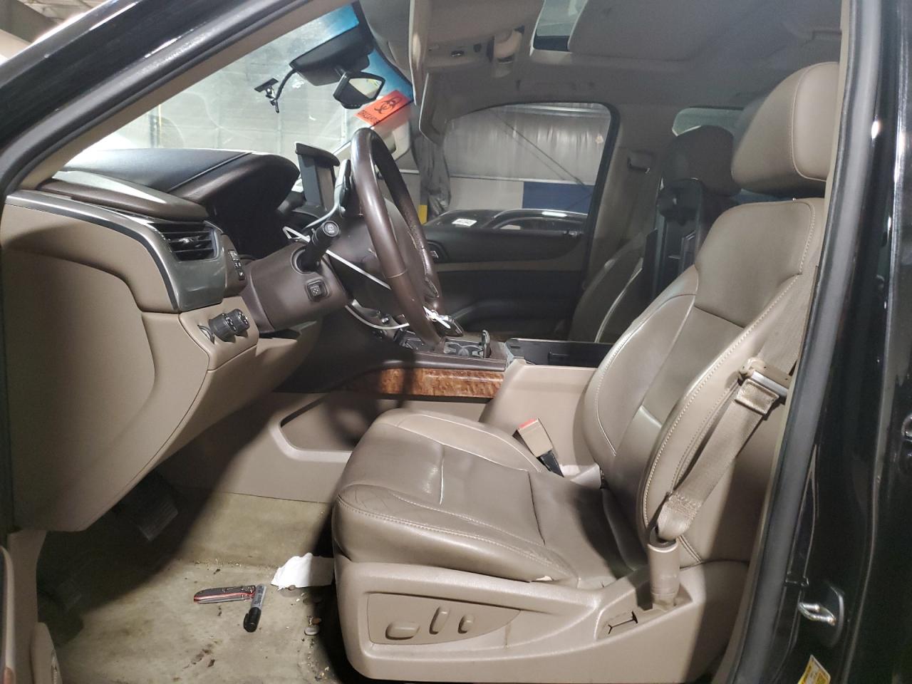 2015 Chevrolet Suburban - Image 7