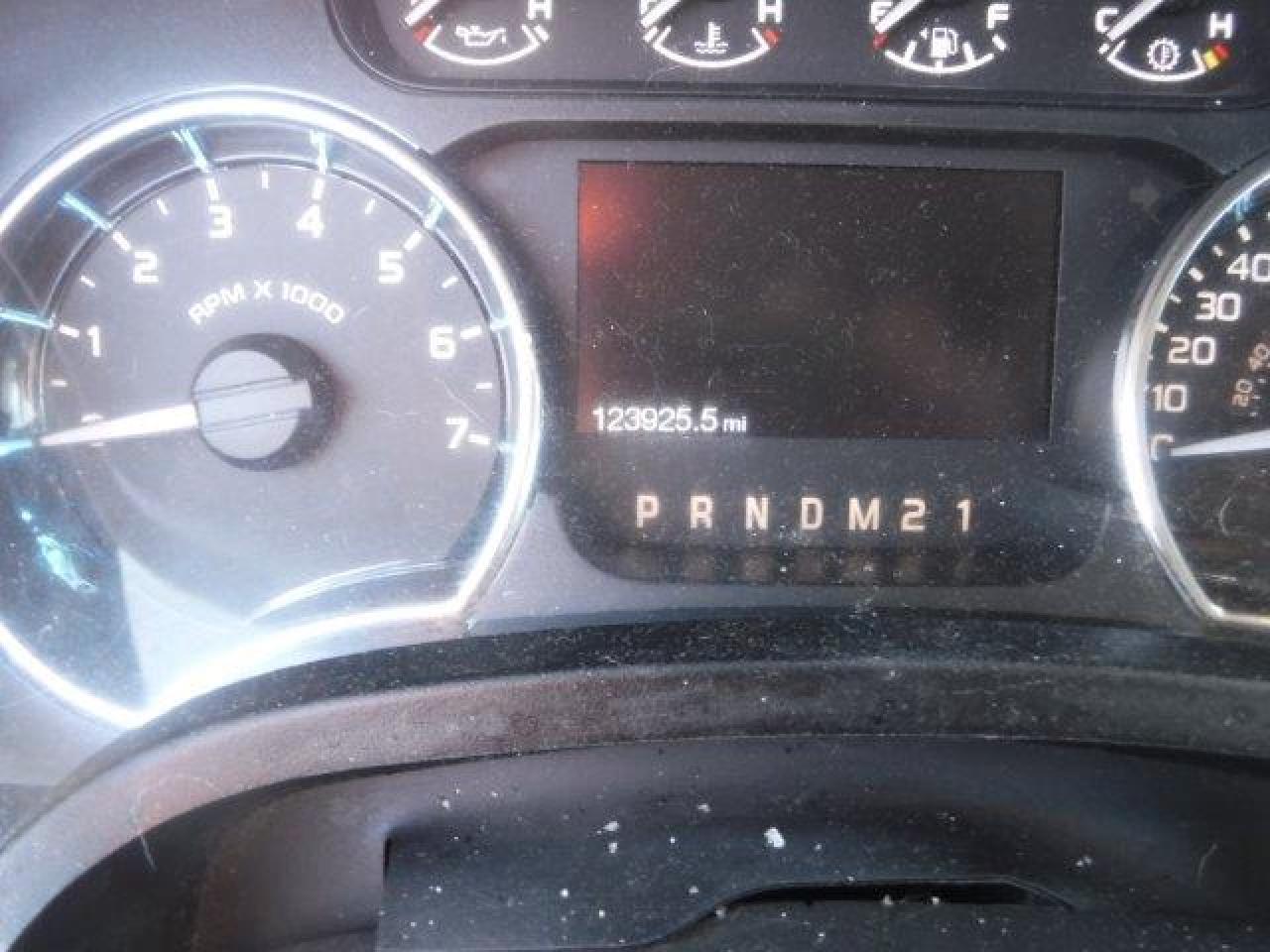 2011 Ford F-150 - Image 8