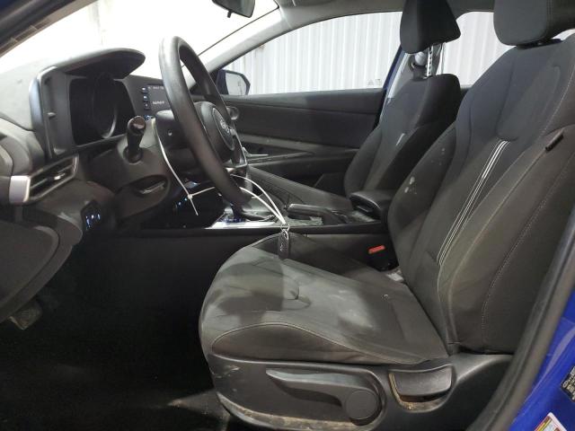  HYUNDAI ELANTRA 2022 Синий