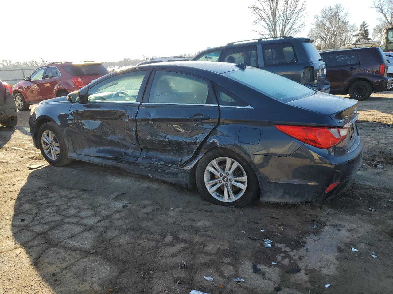 2014 Hyundai Sonata - Image 2