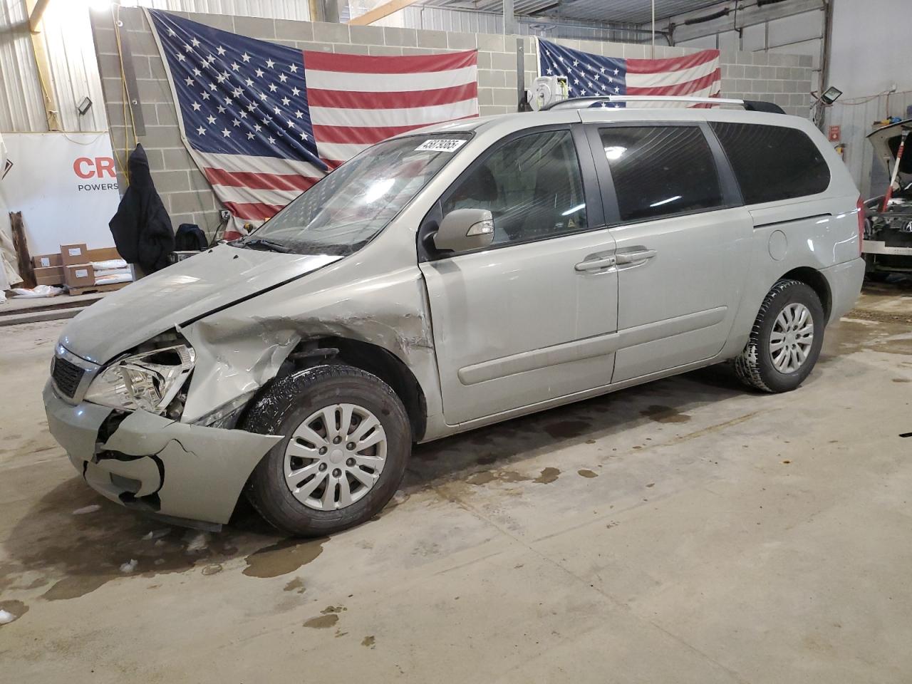 2012 Kia Sedona - Image 1