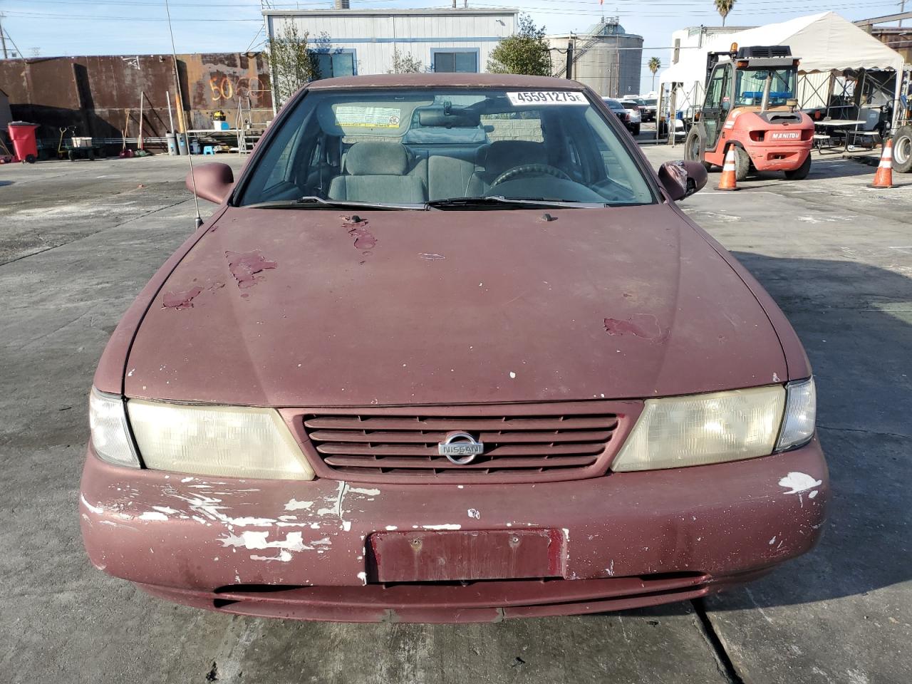 1997 Nissan Sentra - Image 5