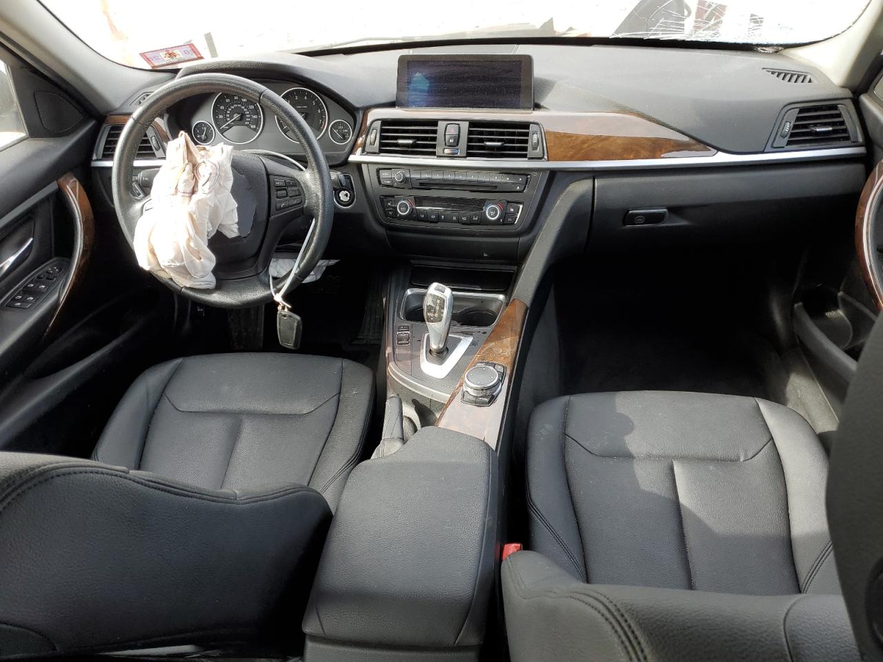 2015 BMW 3er - Image 8
