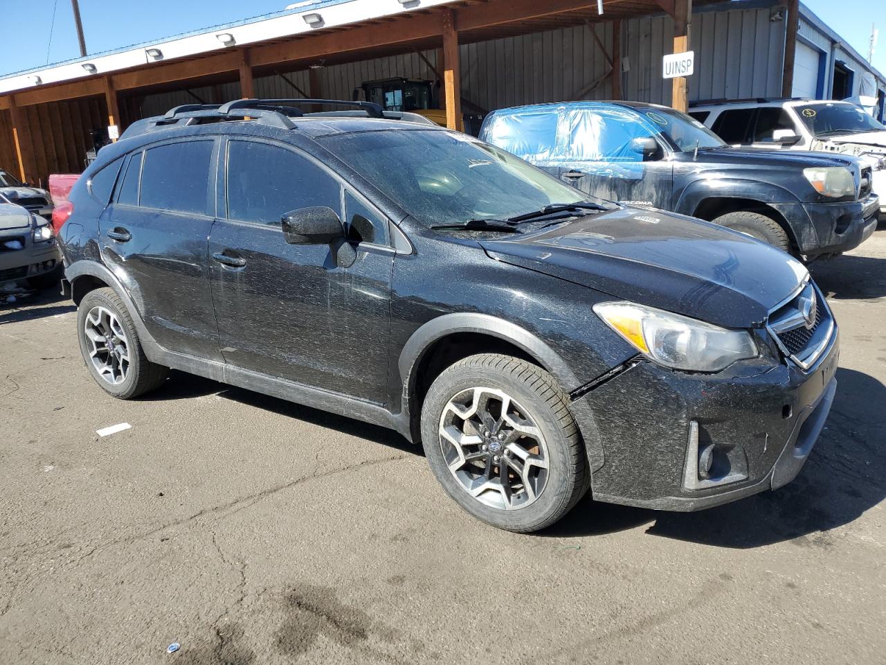 2016 Subaru XV - Image 4