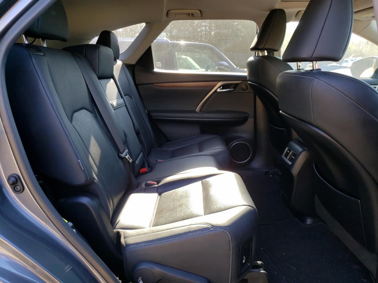 2021 Lexus RX - Image 11