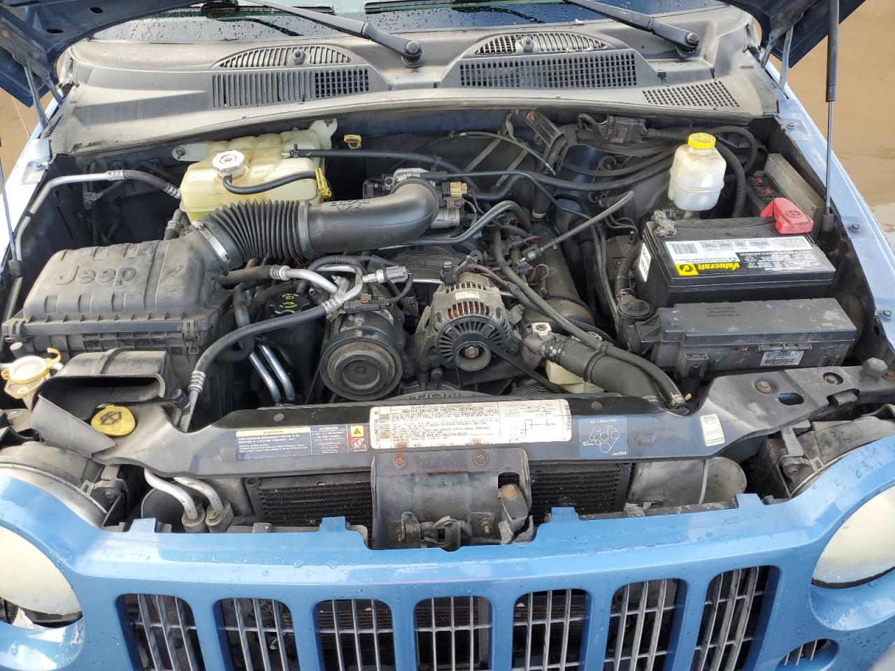 2006 Jeep Liberty (North America) - Image 12