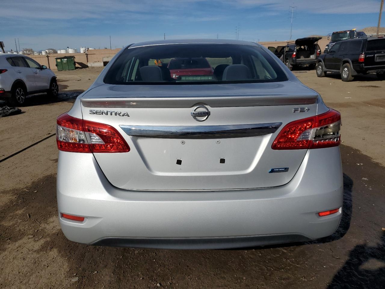 2013 Nissan Sentra - Image 6