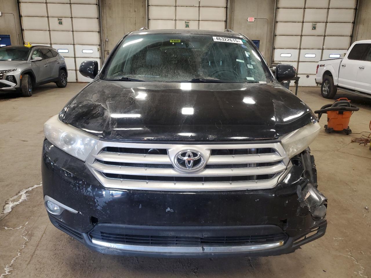 2011 Toyota Highlander - Image 5
