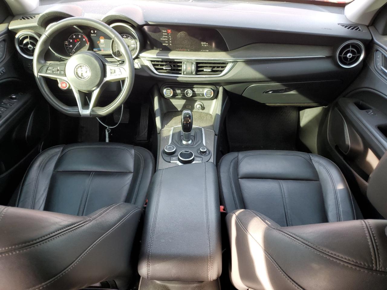 2018 Alfa Romeo Stelvio - Image 8