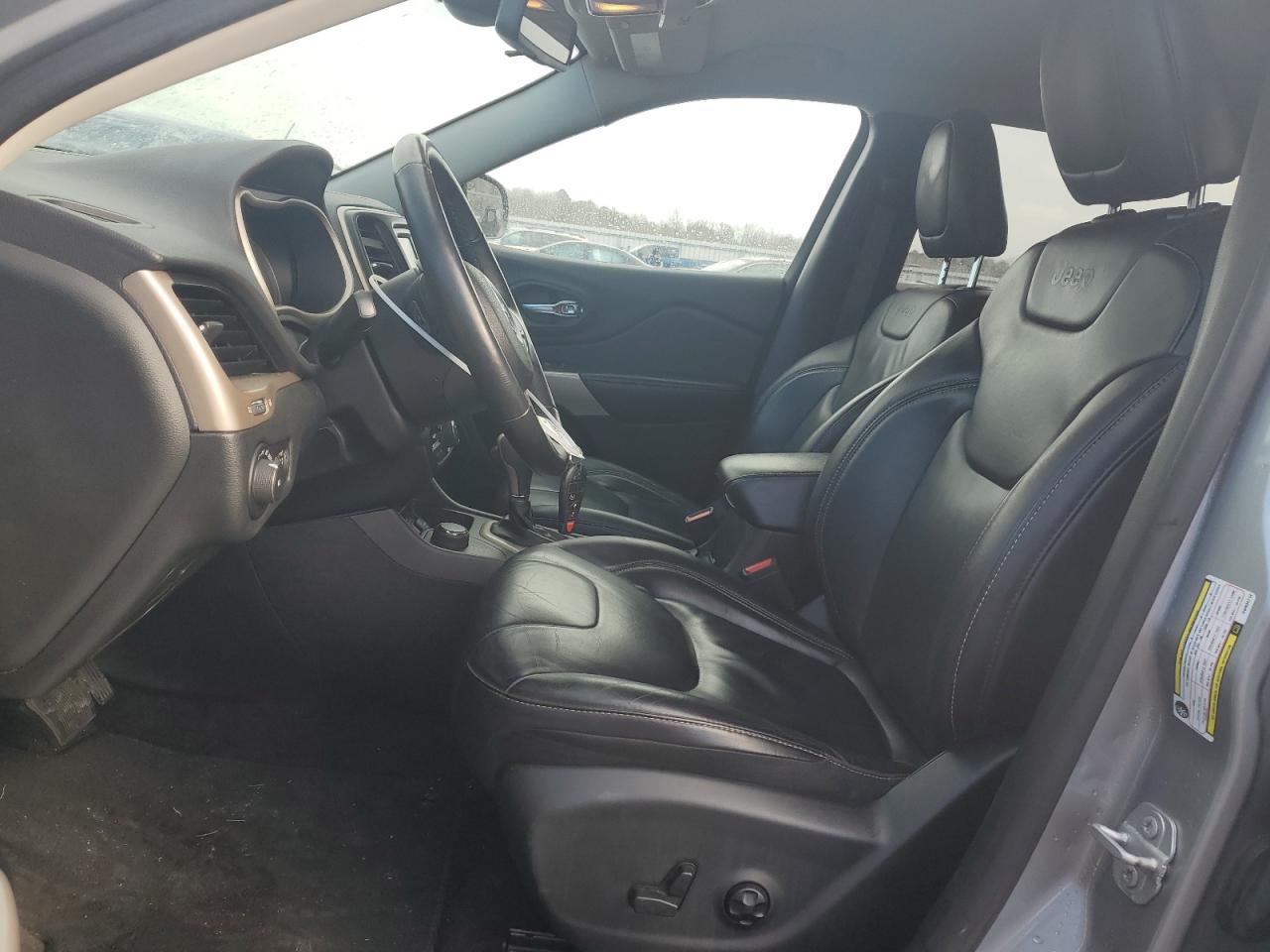 2017 Jeep Grand Cherokee - Image 7