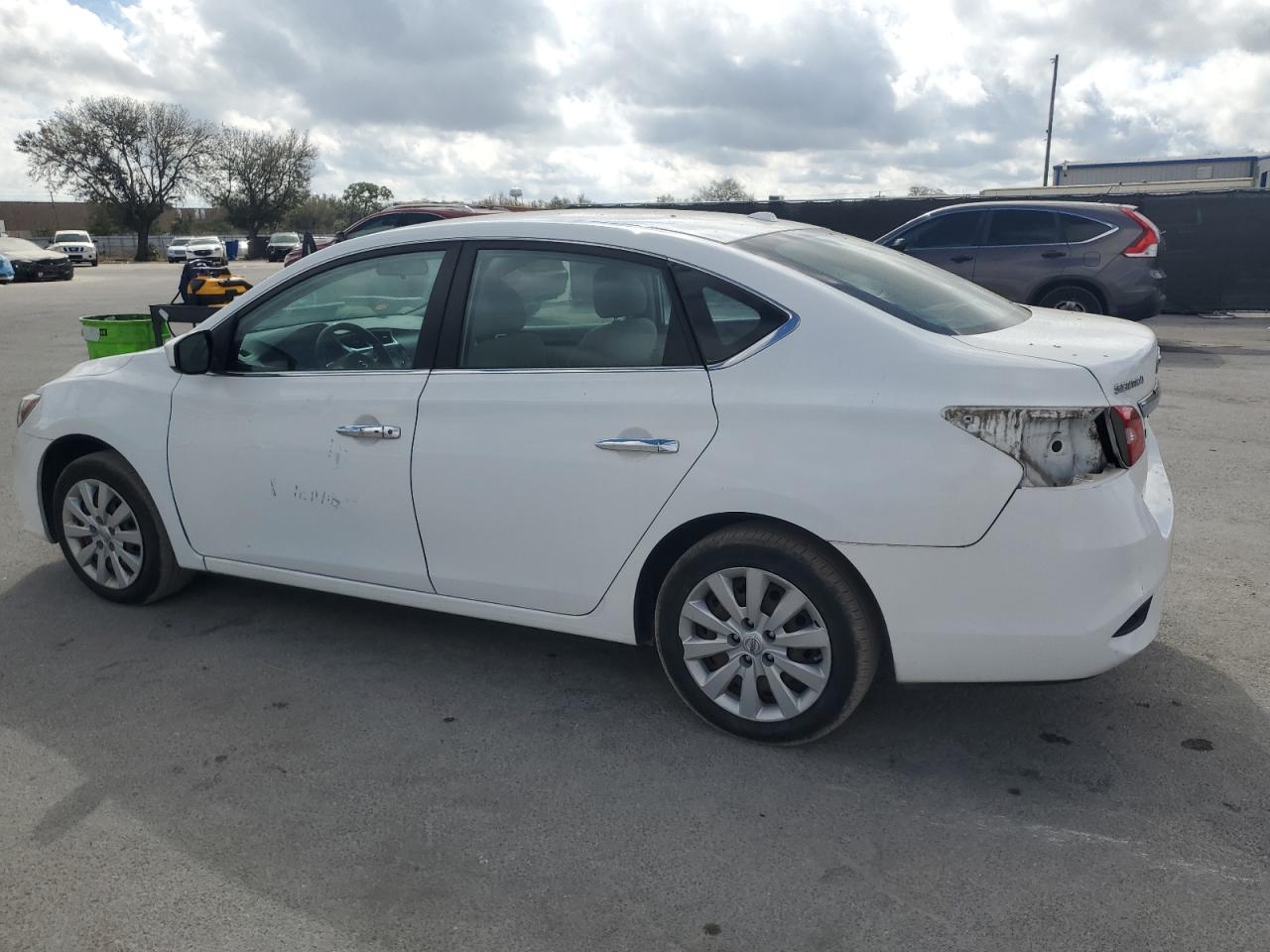 2016 Nissan Sentra - Image 2
