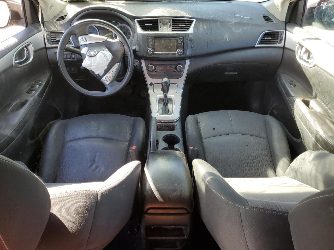 2015 Nissan Sentra - Image 8