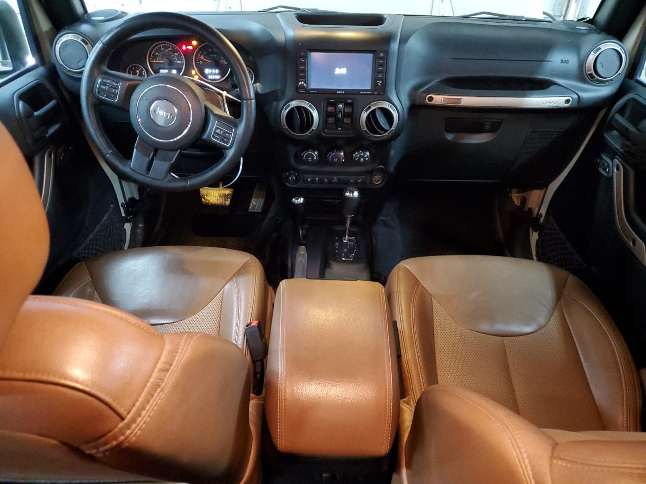 2016 Jeep Wrangler - Image 8
