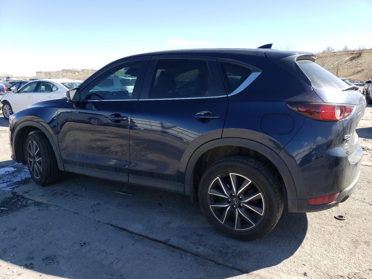 2018 Mazda CX-5 - Image 2