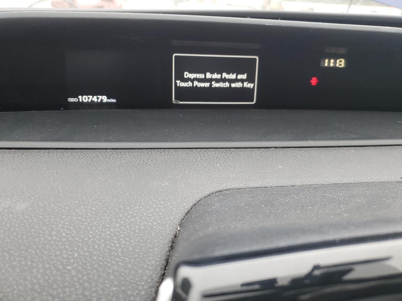 2016 Toyota Prius - Image 9