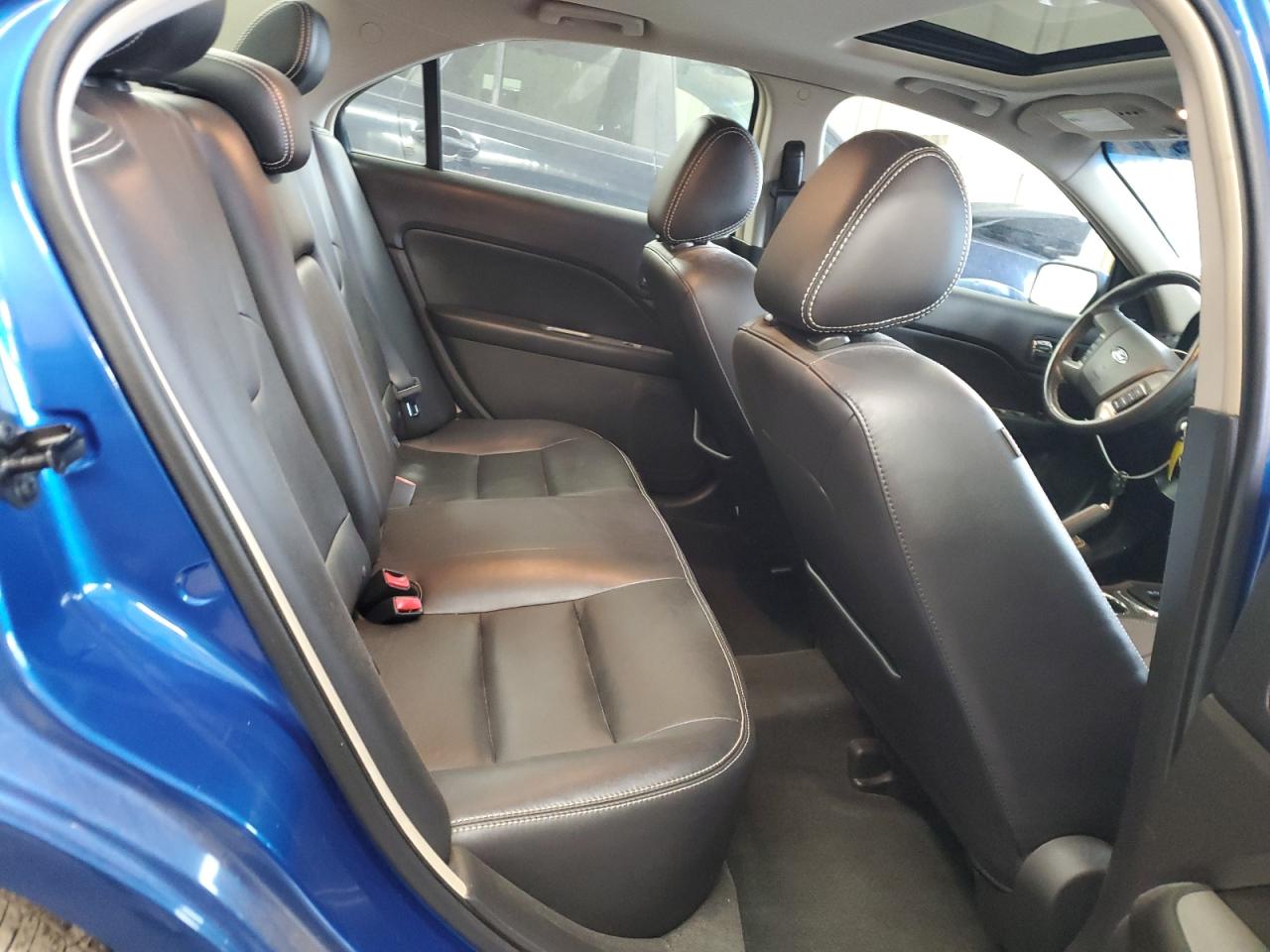2012 Ford Fusion - Image 10