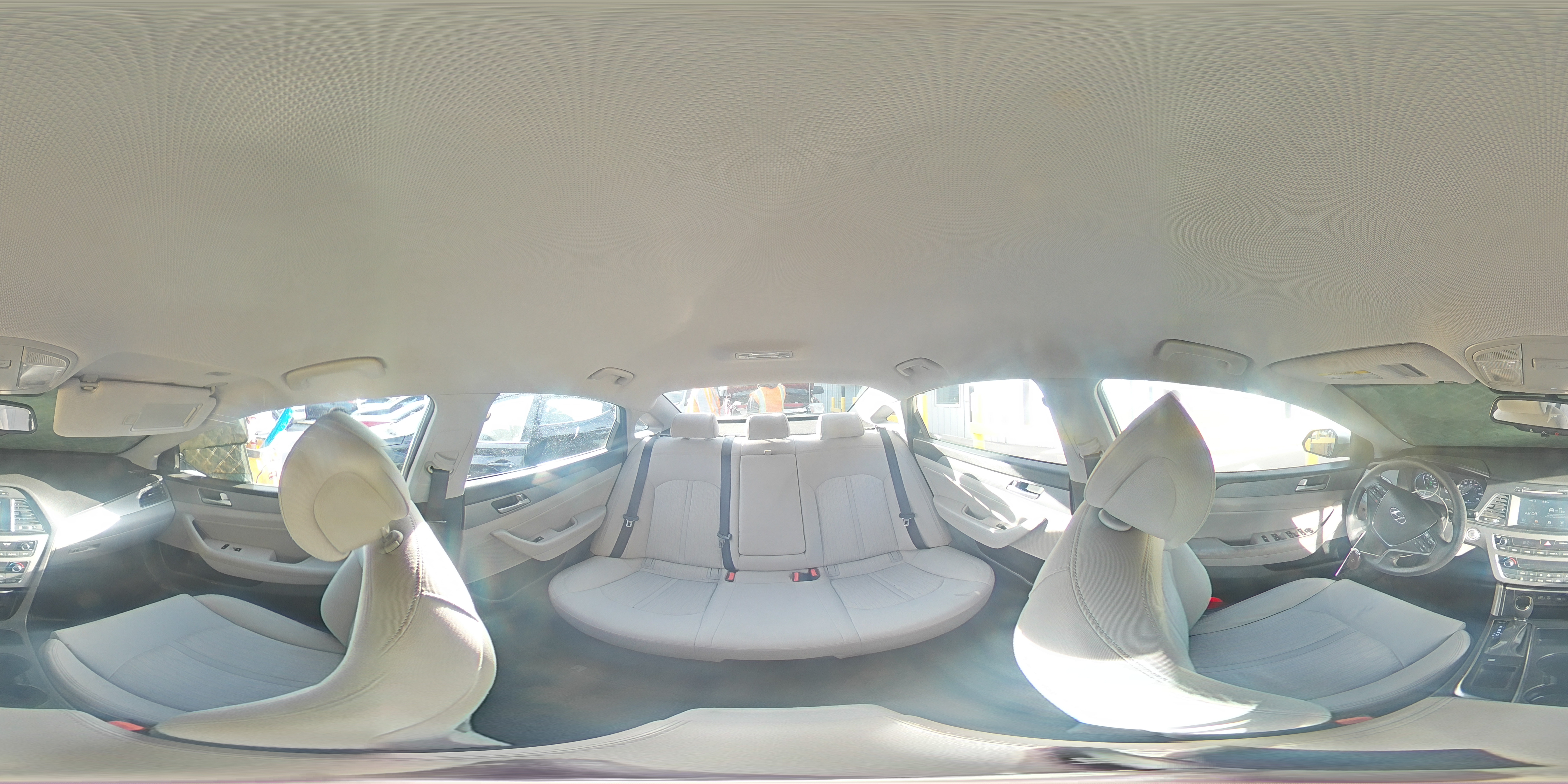 2017 Hyundai Sonata - Image 14