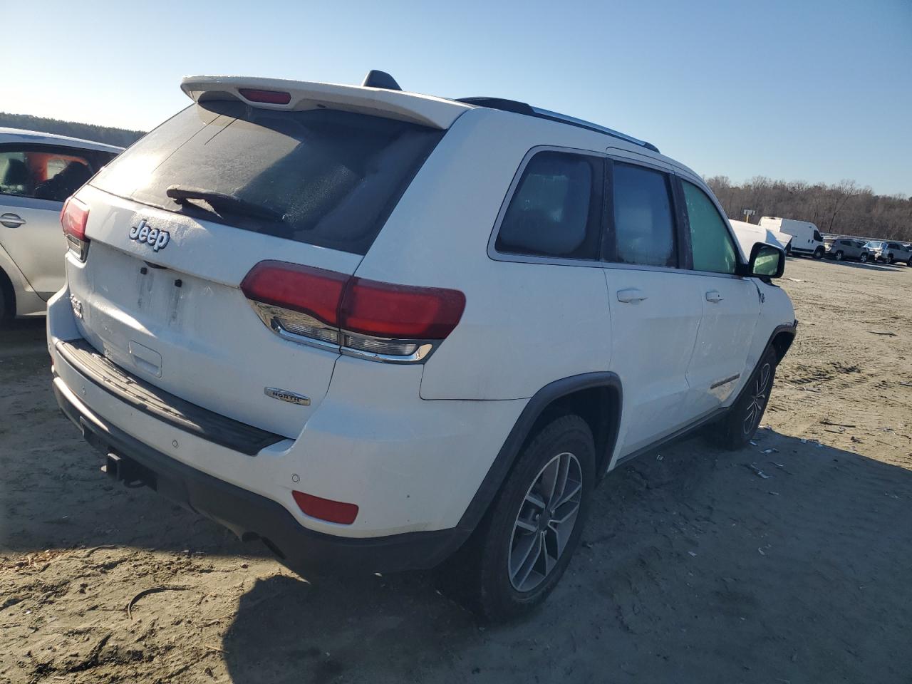 2020 Jeep Grand Cherokee - Image 3