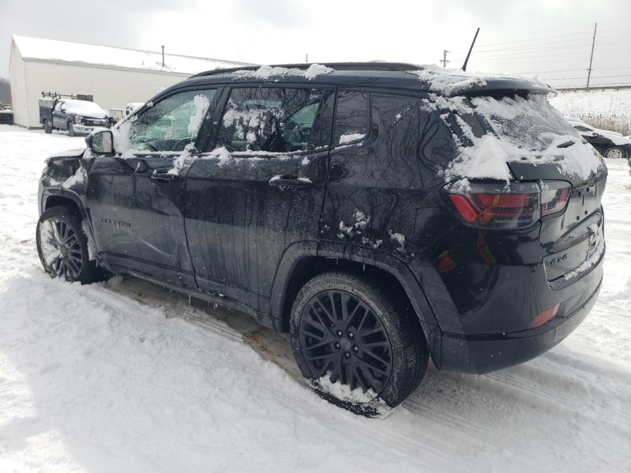 2022 Jeep Compass - Image 2