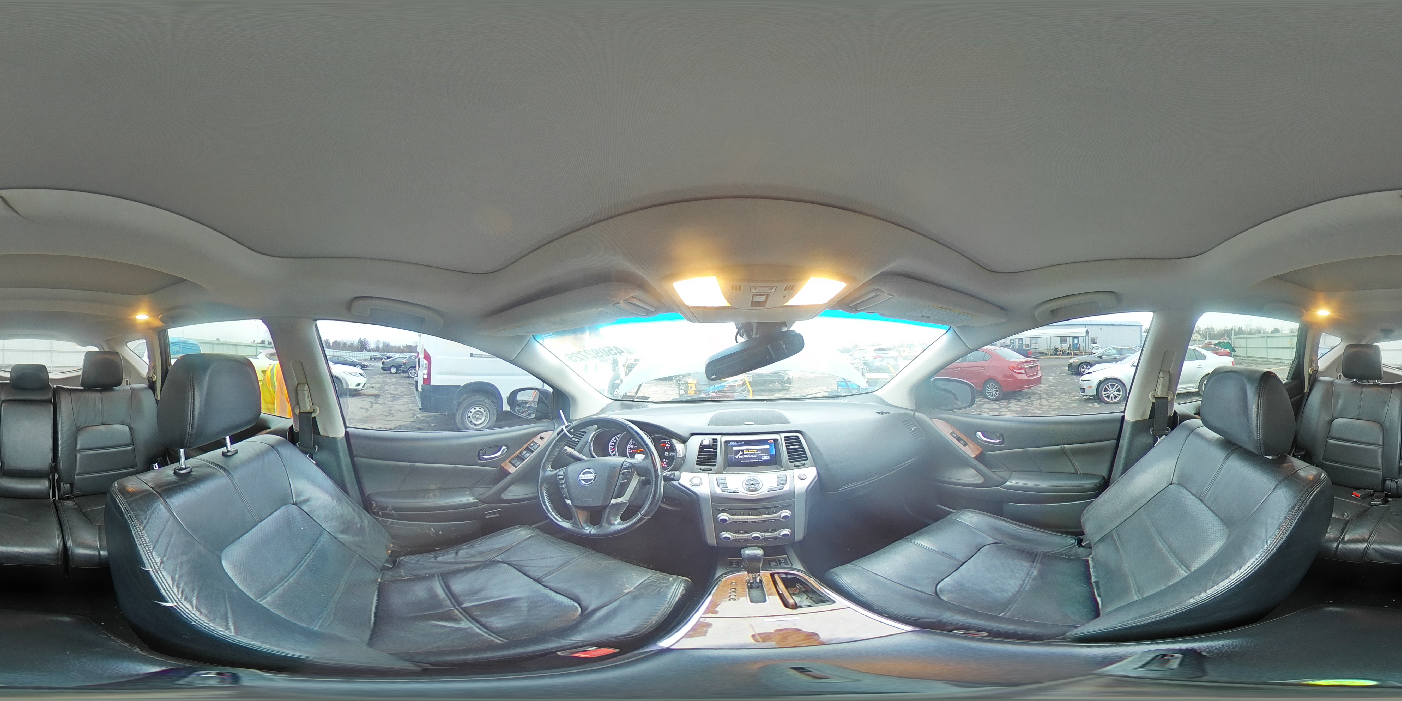 2012 Nissan Murano - Image 13