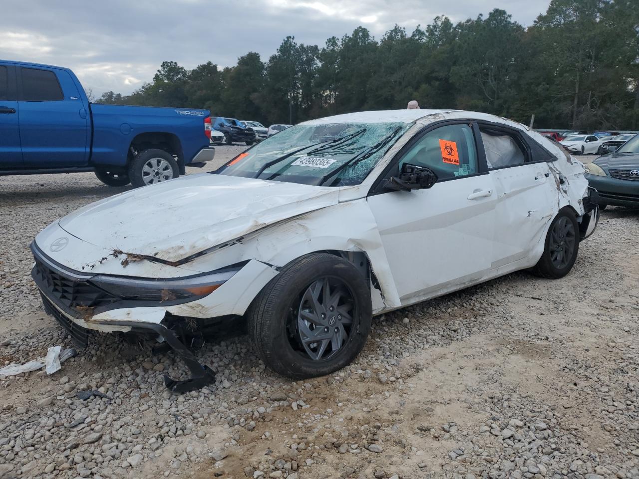 2024 Hyundai Elantra - Image 1