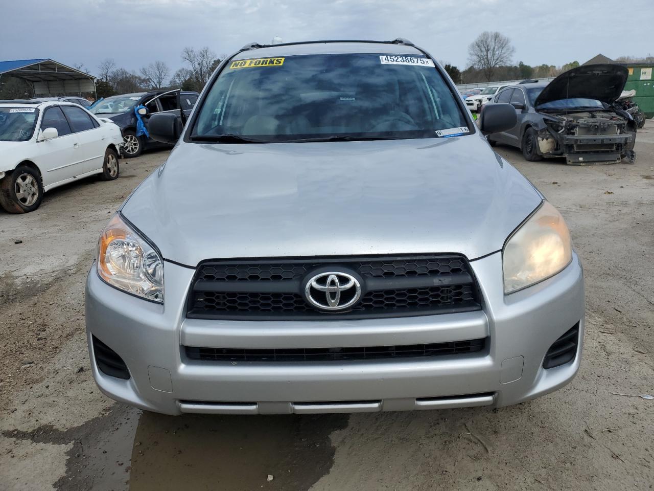 2012 Toyota RAV 4 - Image 5