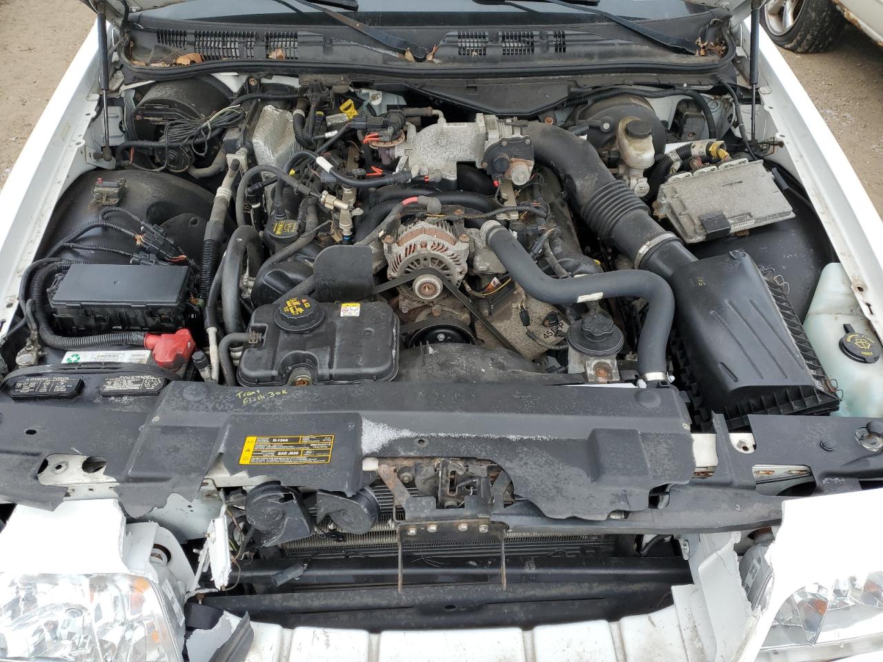 2011 Ford Crown Victoria - Image 11