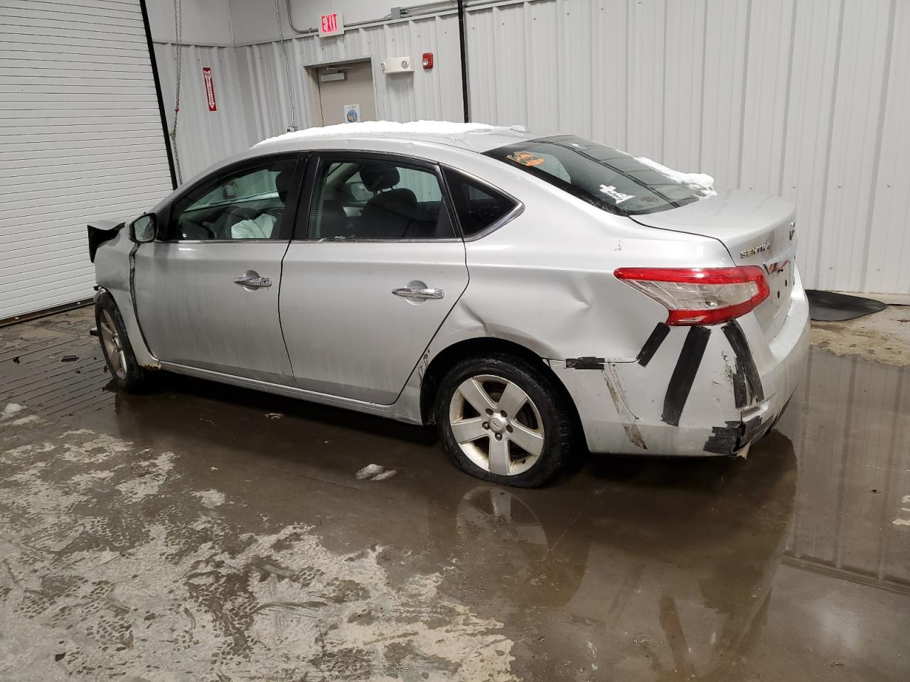 2014 Nissan Sentra - Image 2