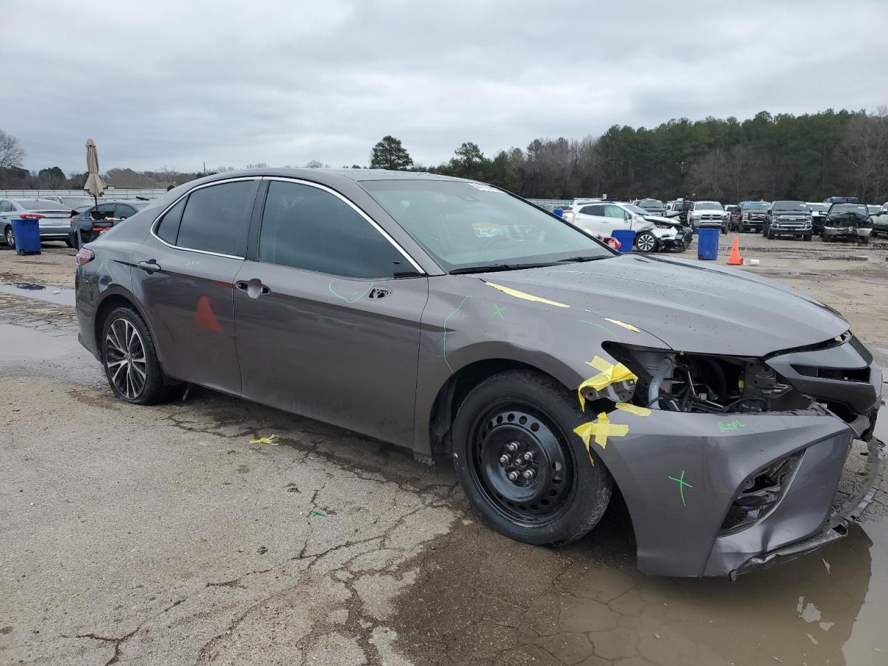 2019 Toyota Camry - Image 4