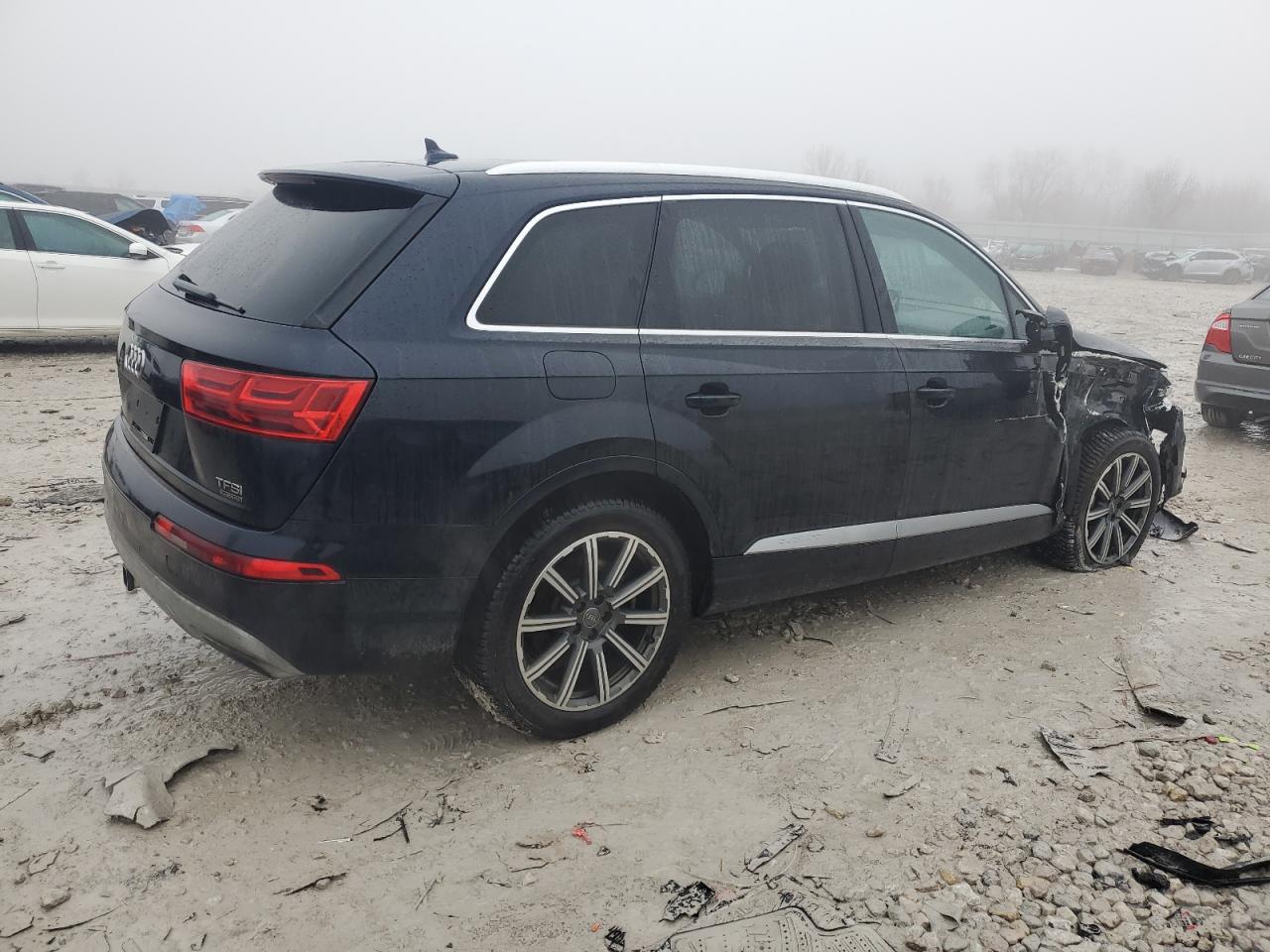 2017 Audi Q7 - Image 3