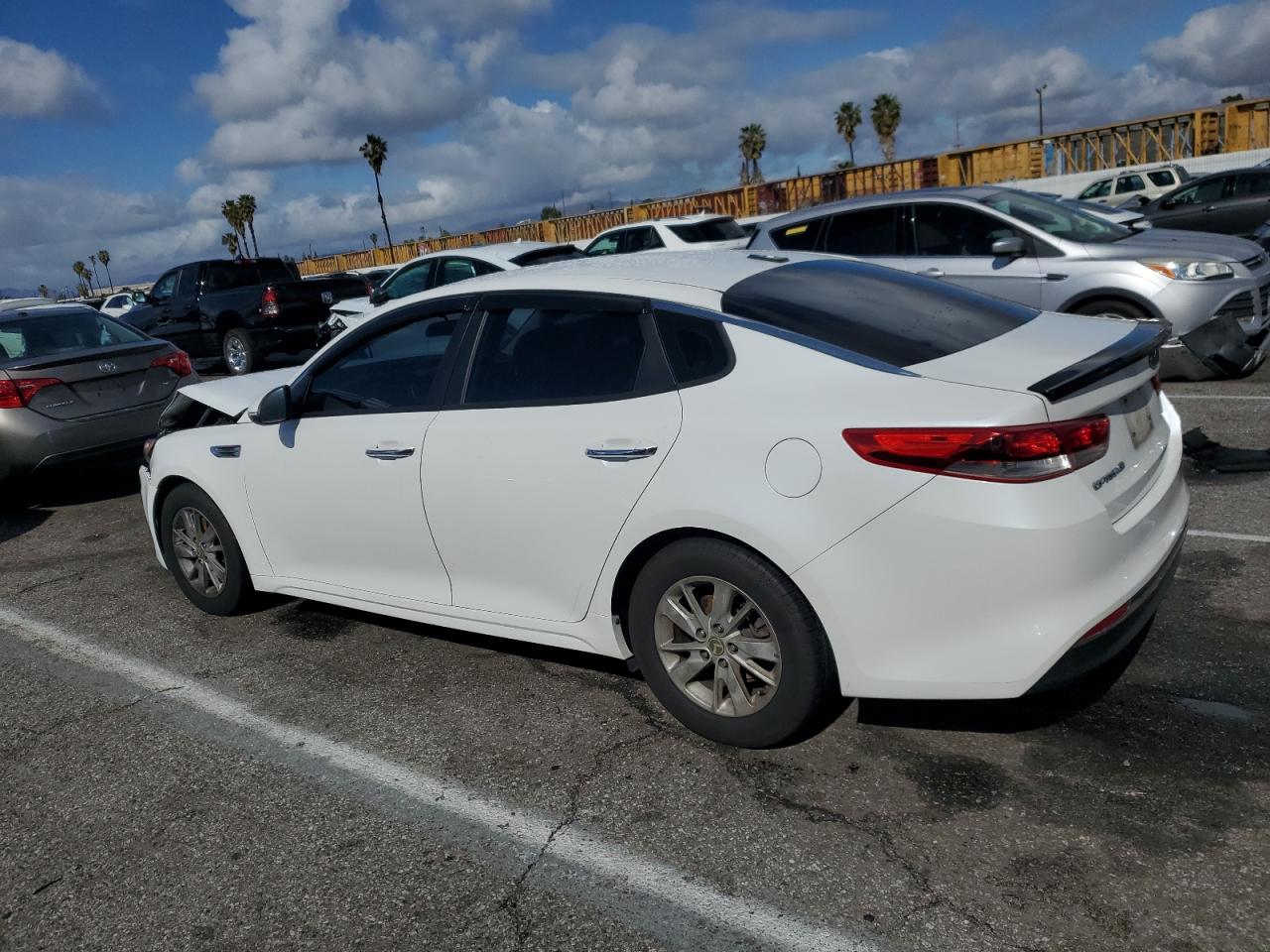 2016 Kia Optima - Image 2