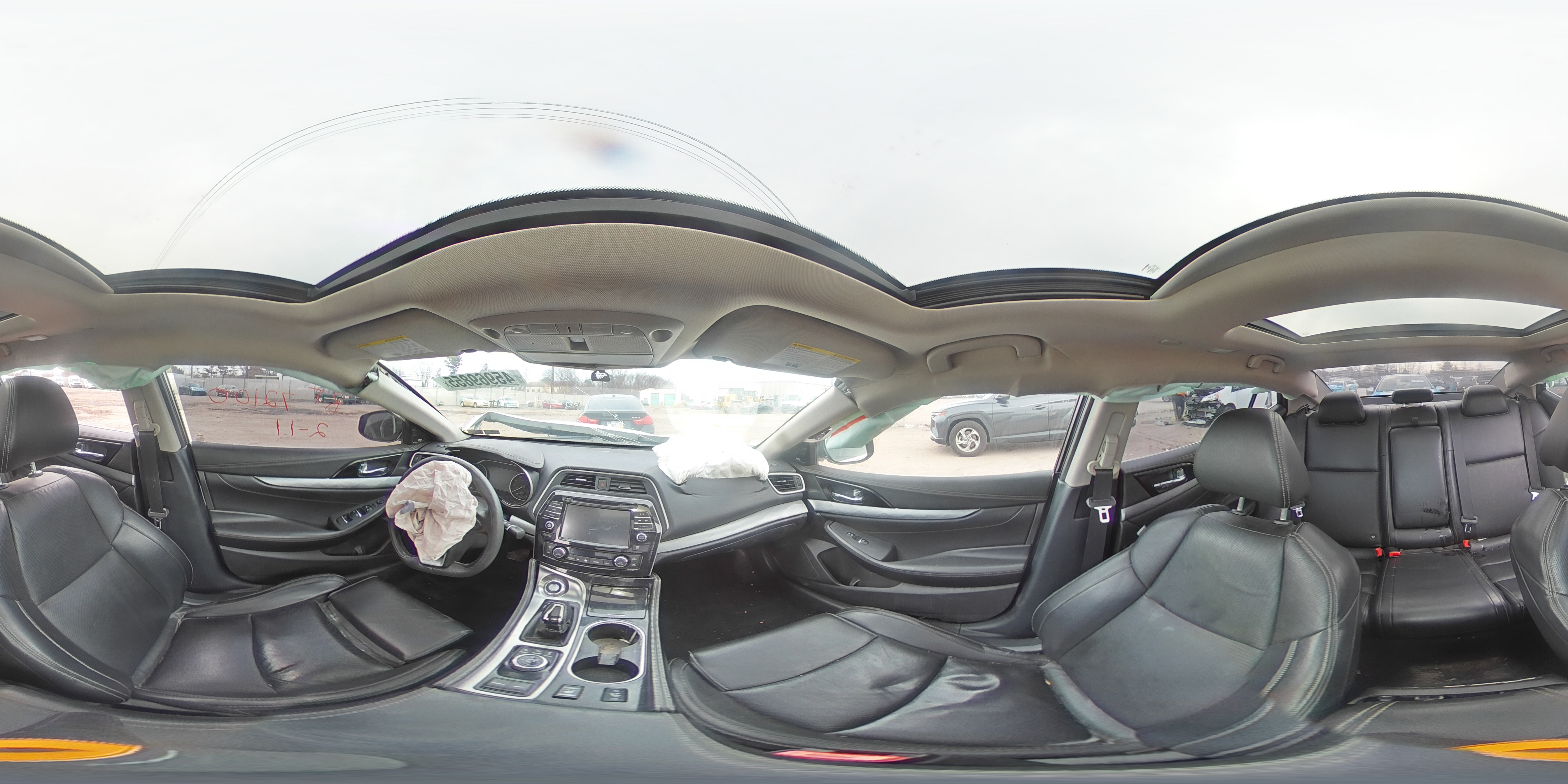 2017 Nissan Maxima - Image 12
