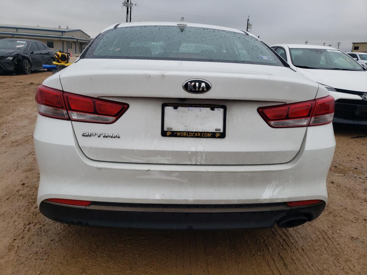 2017 Kia Optima - Image 6