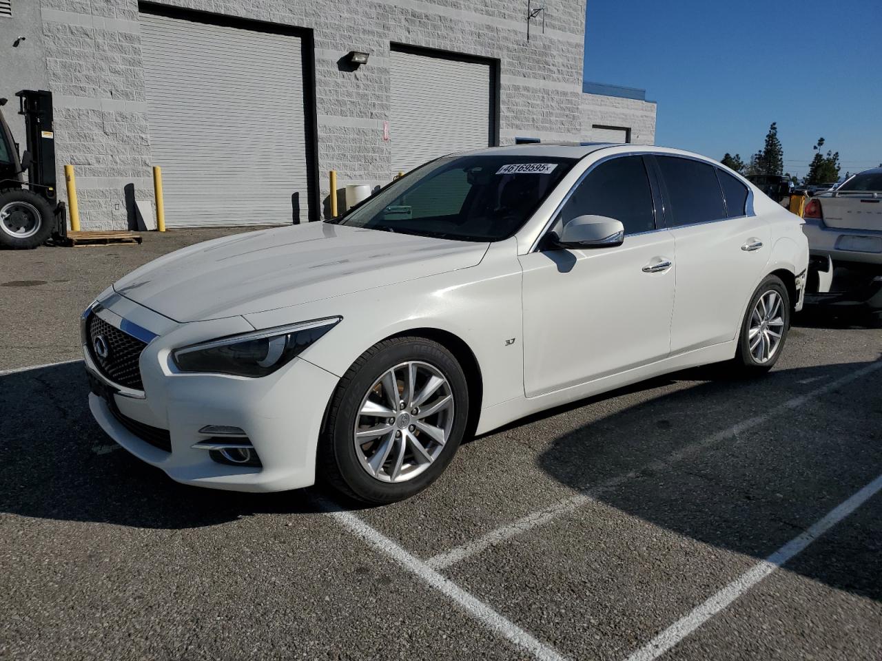2015 Infiniti Q50 - Image 1