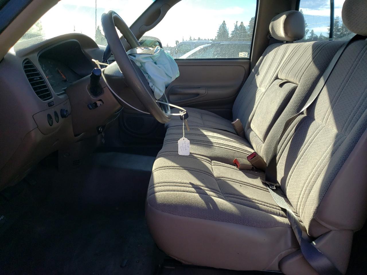 2004 Toyota Tundra - Image 7