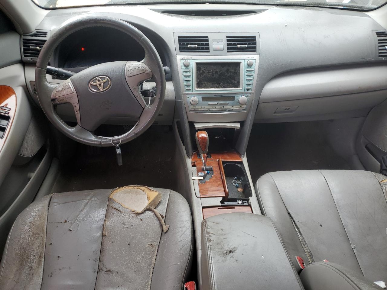 2009 Toyota Camry - Image 8